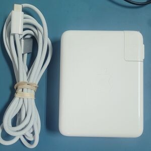 Apple Mac 140W USB-C Power Adapter with 2m USB-C to MagSafe 3 cable, Model A2452